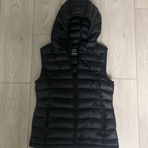 Black TNA Botanie Vest